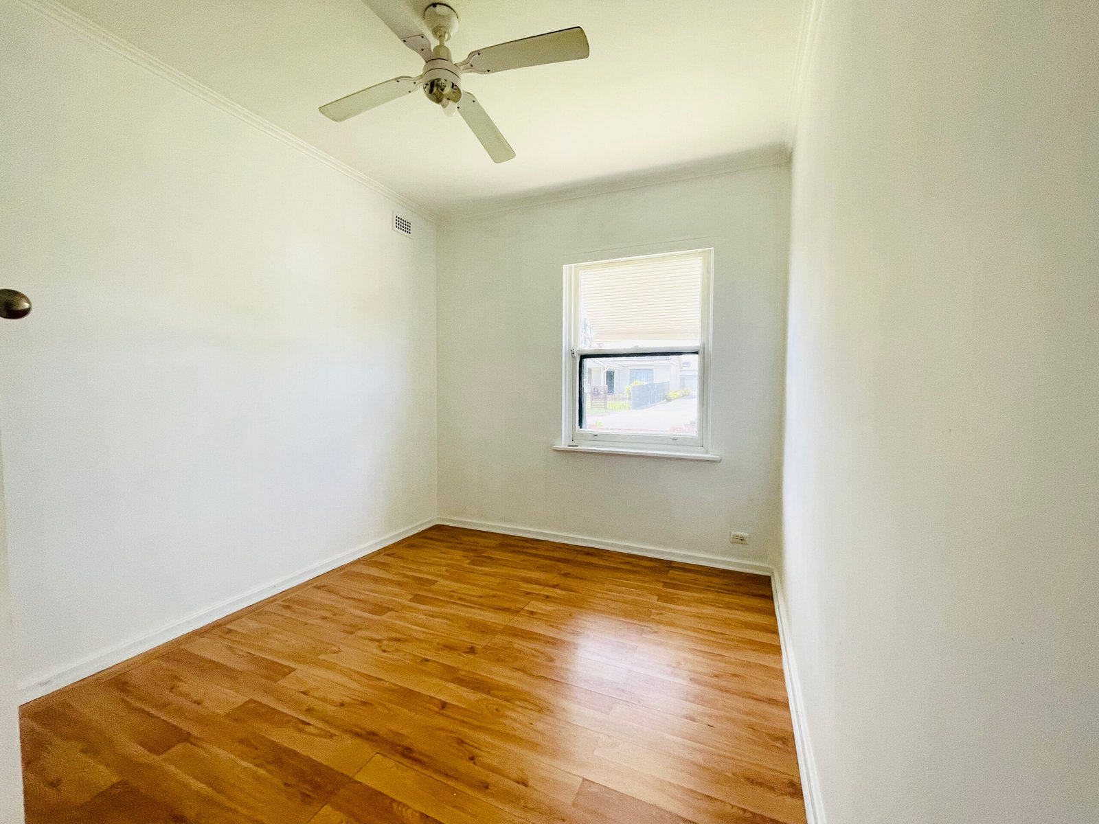11 Stroud Street, CLEARVIEW