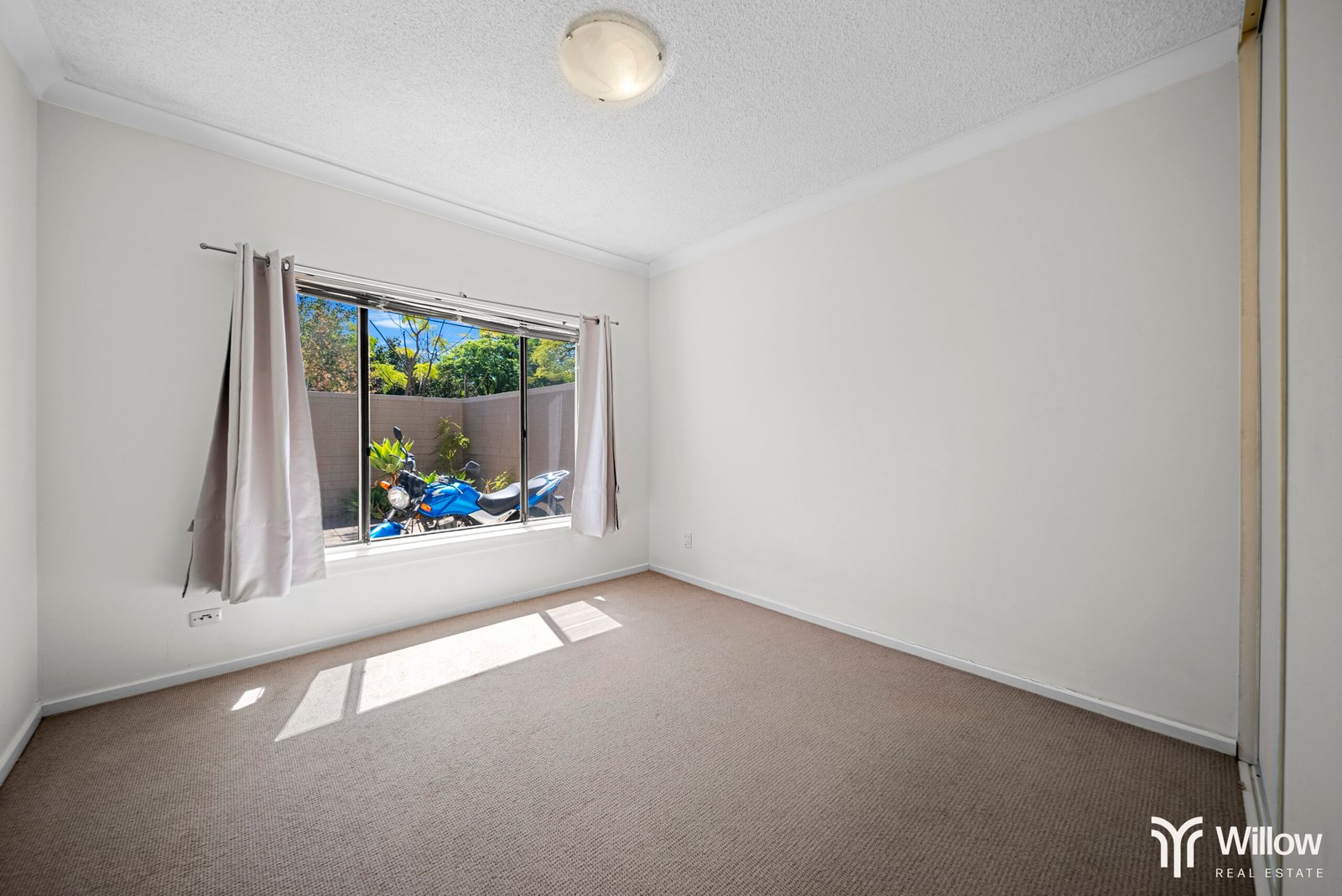 1 / 7-9 L’ESTRANGE STREET, GLENSIDE