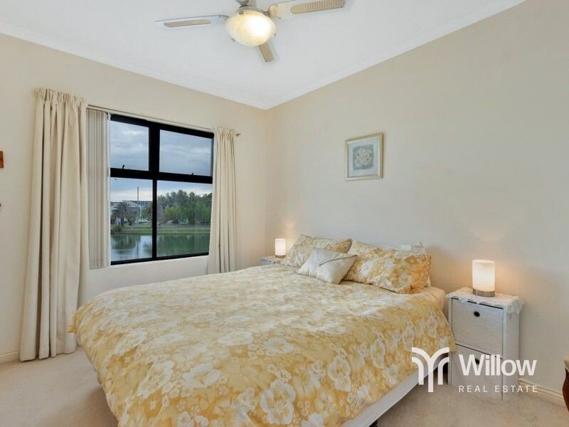 1 MCKINLAY COURT, MAWSON LAKES