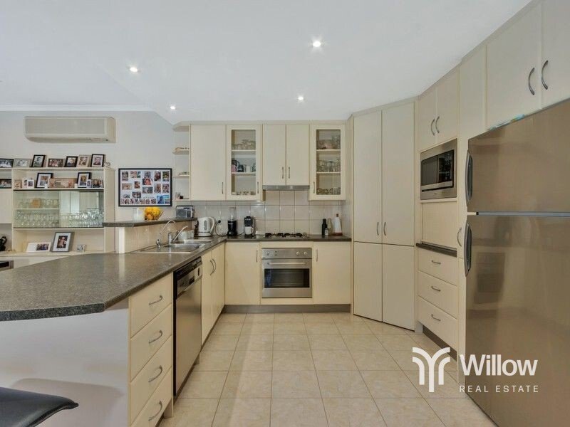1 MCKINLAY COURT, MAWSON LAKES