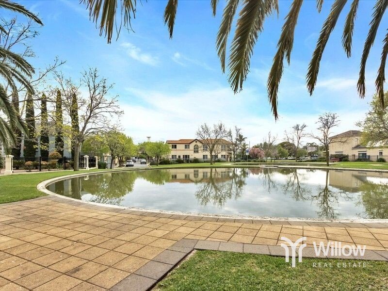 1 MCKINLAY COURT, MAWSON LAKES