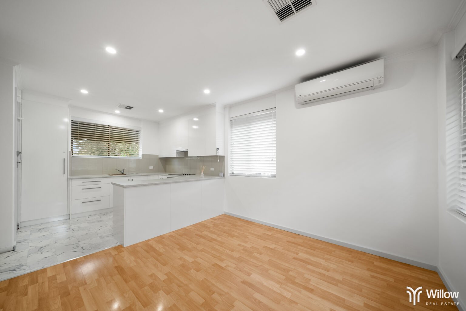 4 LANG STREET, HIGHBURY