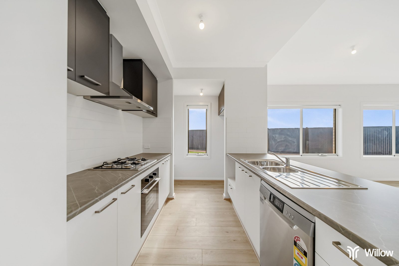 1 Peony Road, ANGLE VALE