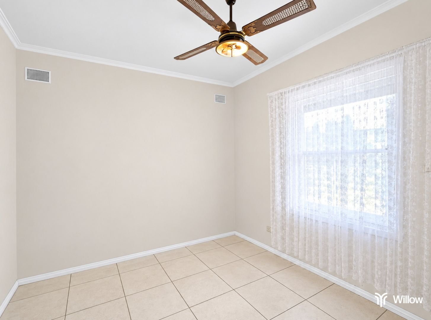 76 Hornet Crescent, ELIZABETH EAST